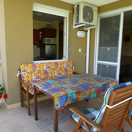 Διαμέρισμα Nice Holiday Apartman *