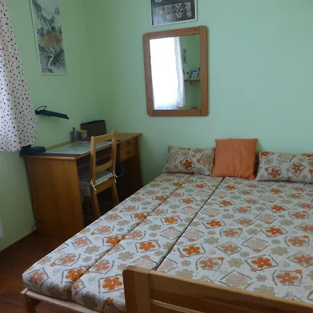 Διαμέρισμα Nice Holiday Apartman *
