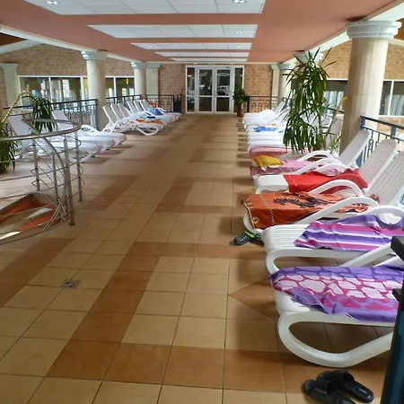 Nice Holiday Apartman Σίοφοκ