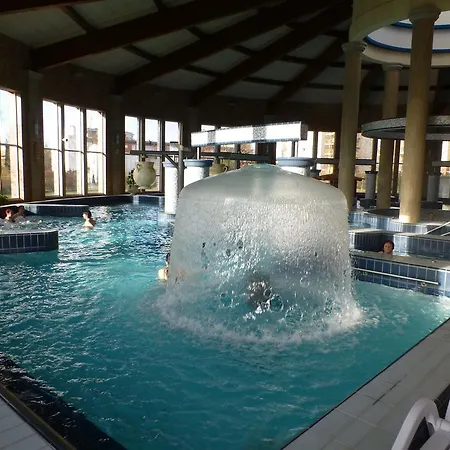Διαμέρισμα Nice Holiday Apartman *