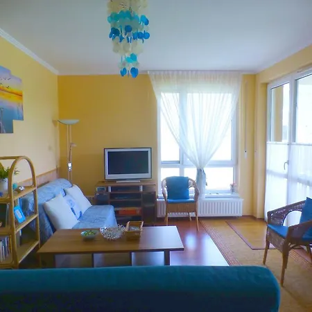 Διαμέρισμα Nice Holiday Apartman